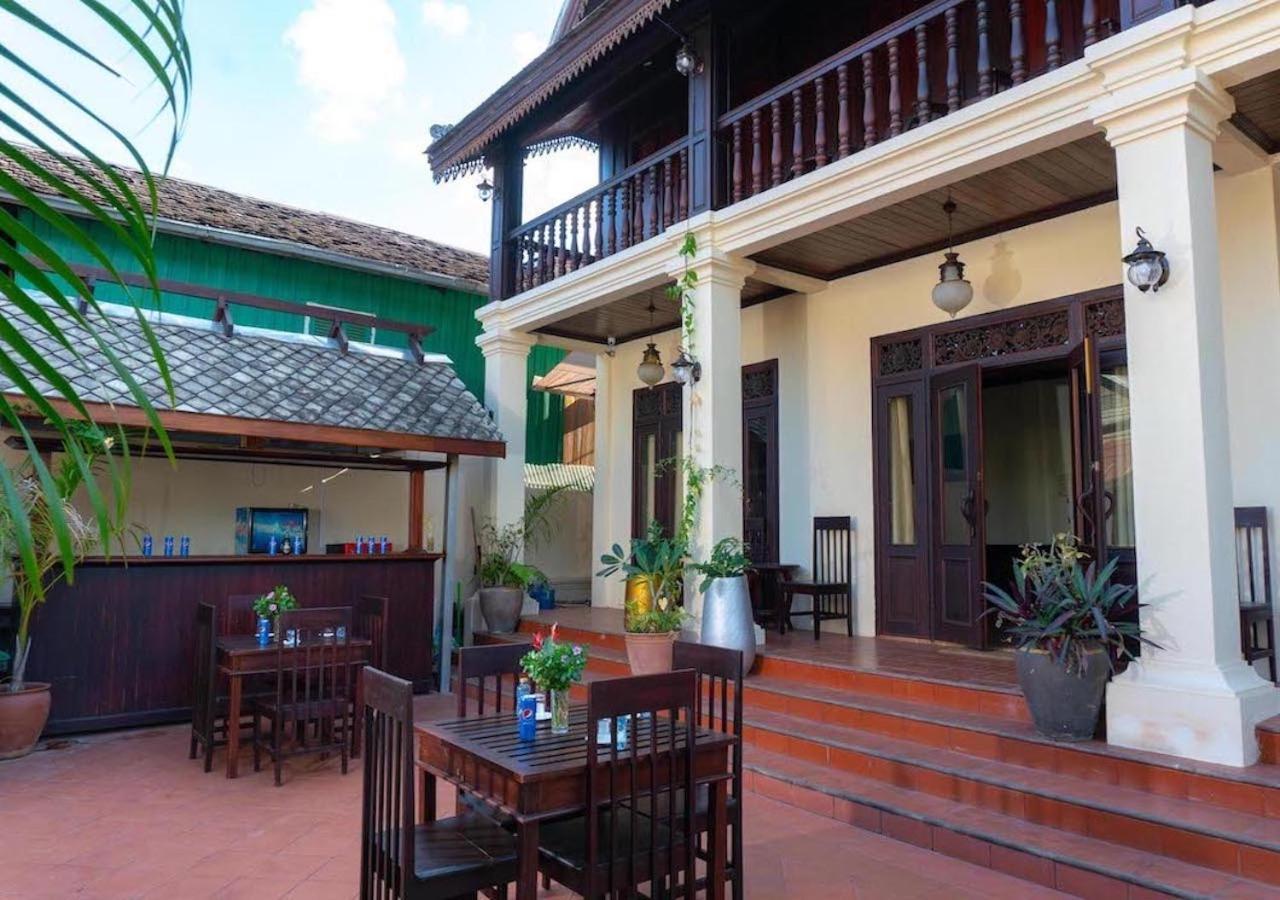 Y Not Lao Villa Луангпхабанг Экстерьер фото